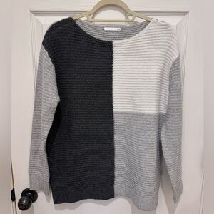 Staccato Women’s Neutral Color Block Sweater Sz M
